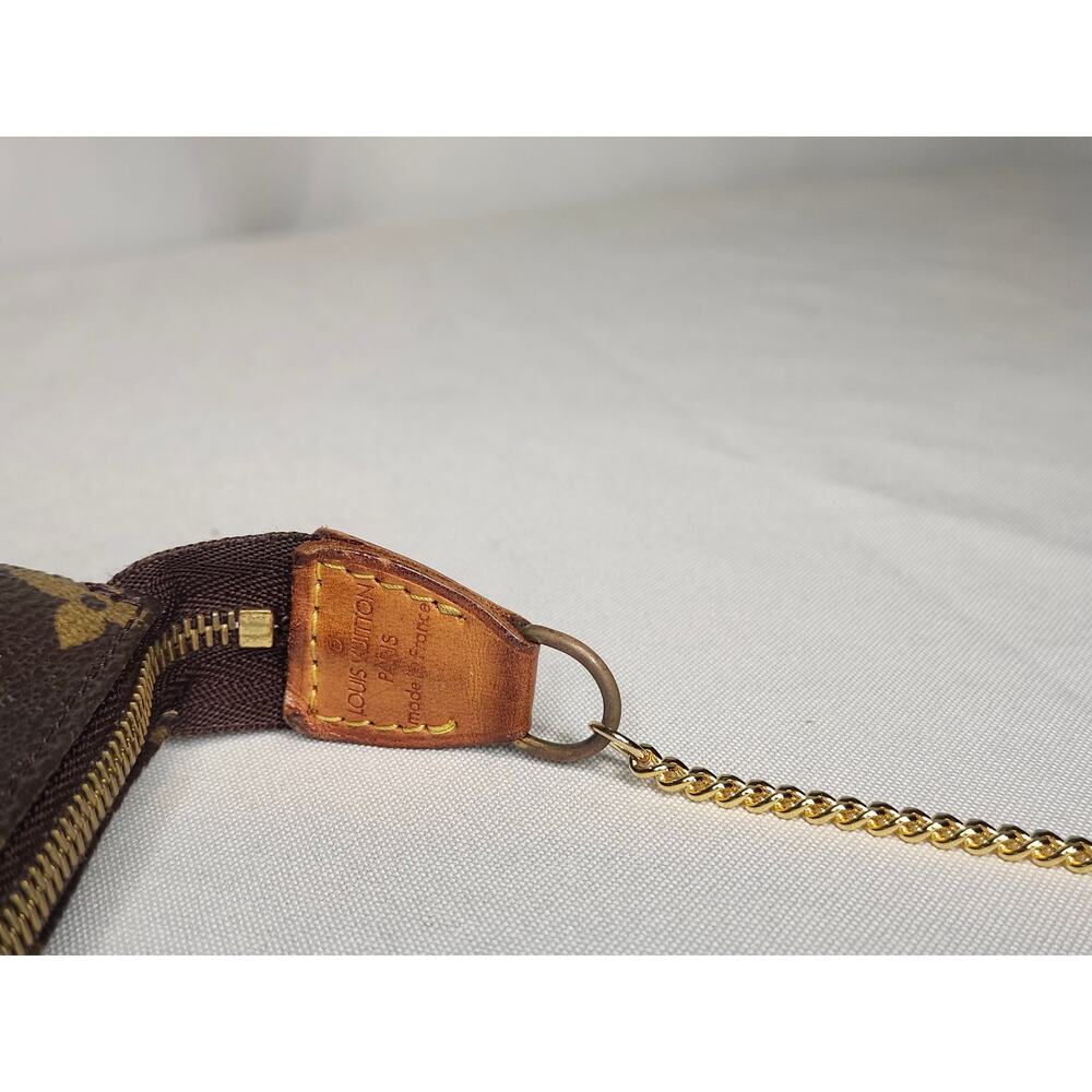 Louis Vuitton Monogram Pochette Accessoires Vintage AR0938 Shoulder Bag LV - Picture 8 of 14